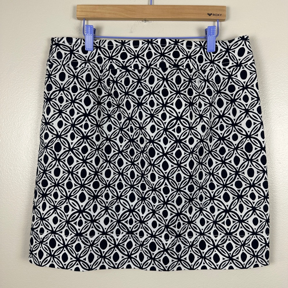 Talbots Women's 8P Pencil Skirt Black White Geometric Medallion Cotton Blend